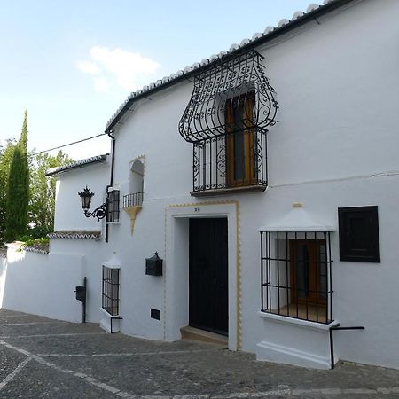 روندا Salvatierra Guest House المظهر الخارجي الصورة