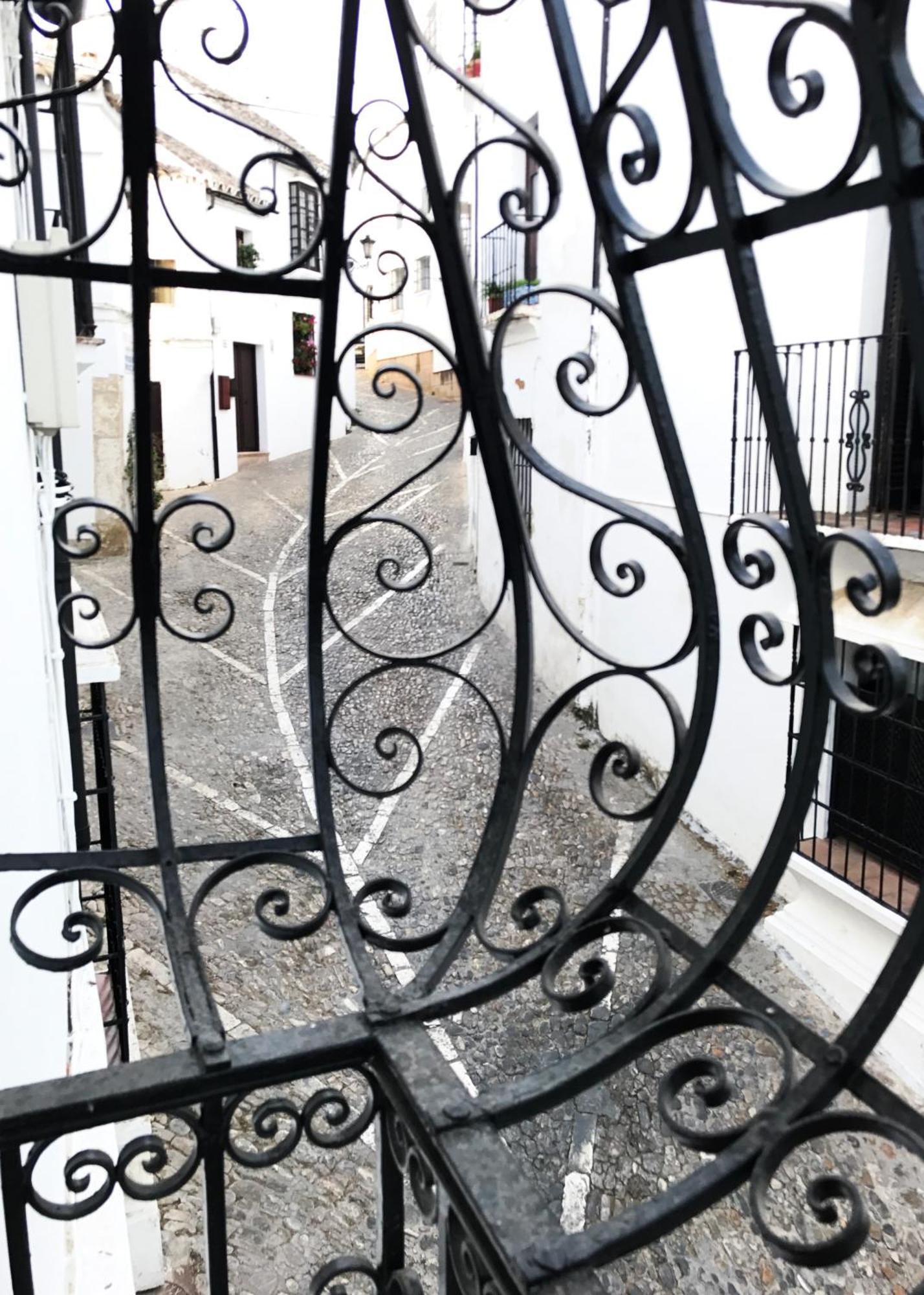 روندا Salvatierra Guest House المظهر الخارجي الصورة