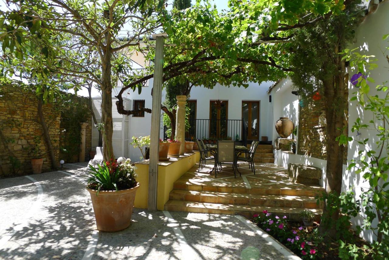 روندا Salvatierra Guest House المظهر الخارجي الصورة