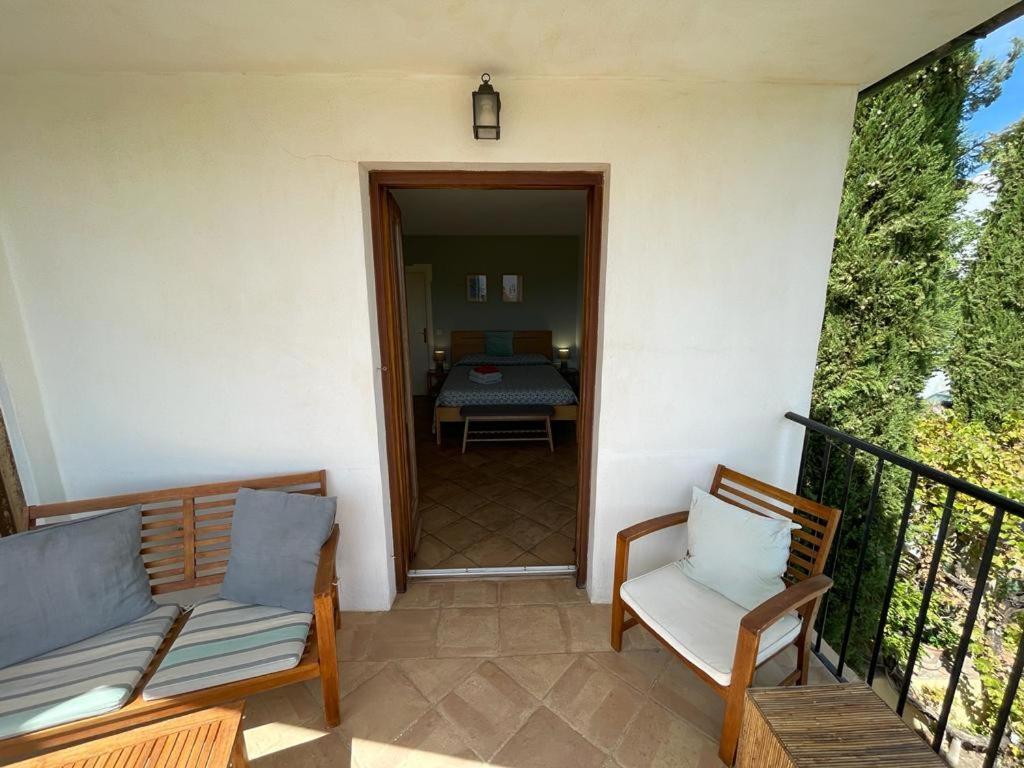 روندا Salvatierra Guest House المظهر الخارجي الصورة